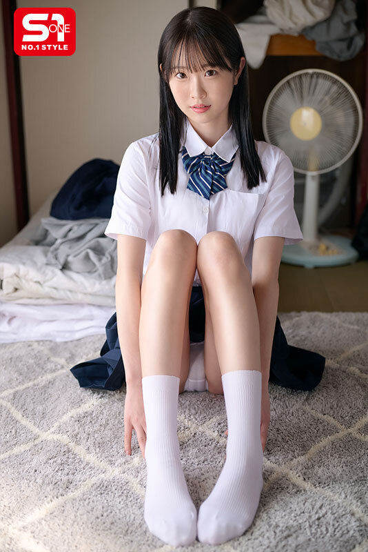 SONE-604 Sub Indo : Aku Adalah Seorang Remaja Yang DItinggalkan Berdua Dirumah Bersama Pamanku Yang Bejat